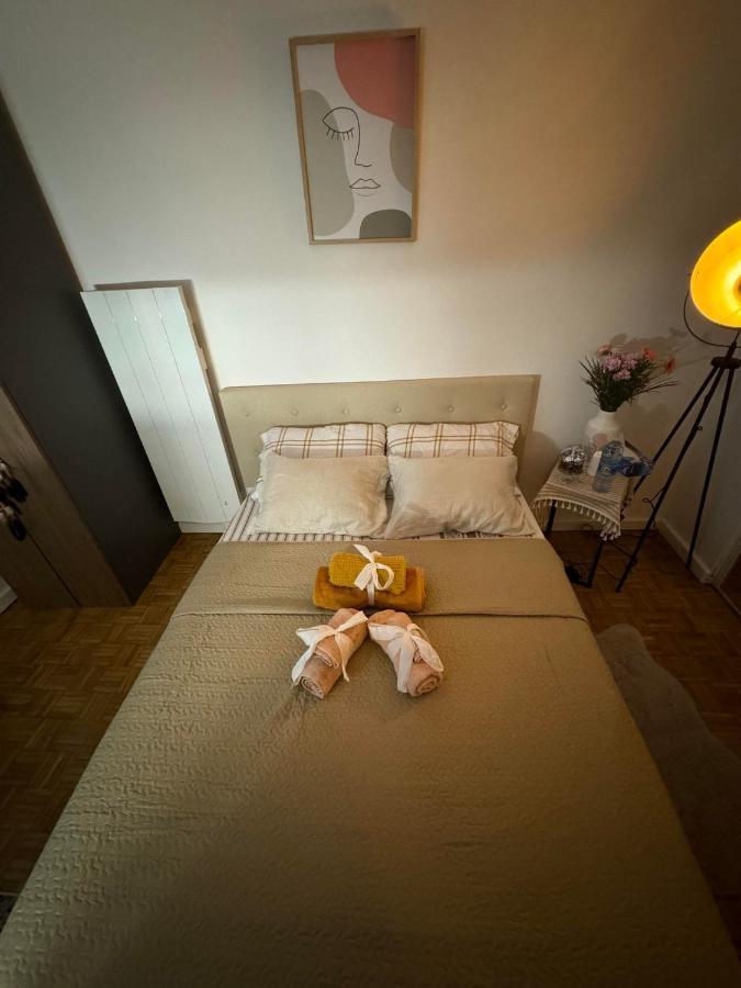 Near Castle Of Versailles Cozy Room With Breakfast And Parking מראה חיצוני תמונה